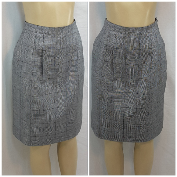 NEW YORK & CO,  POCKETS Checkered Skirt, size 11 - Picture 6 of 8